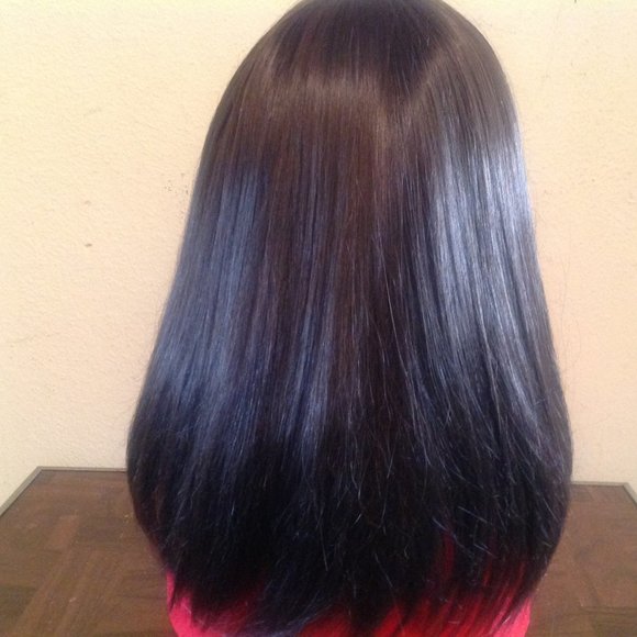 Medium Length Ash Brown Synthetic Wig **LIKE NEW** - Picture 4 of 9